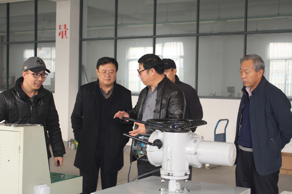 智能型蜜桃福利导航執行機構扭矩測試